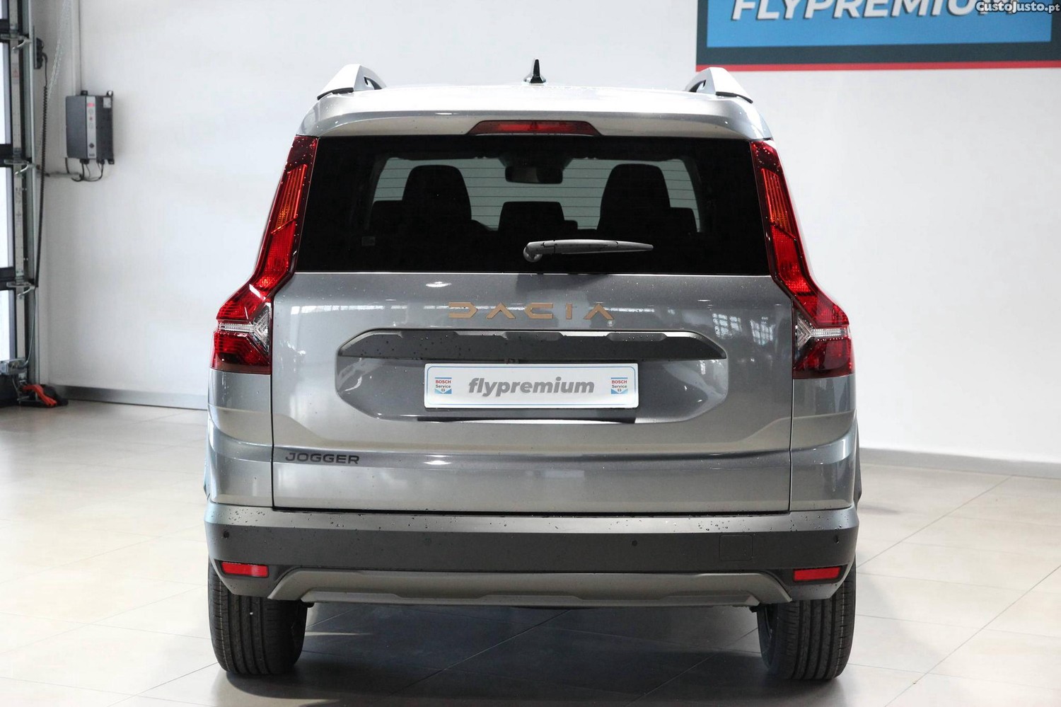 Dacia Jogger 1.0 ECO-G Extreme 7L Bi-Fuel - 25 — photo 5