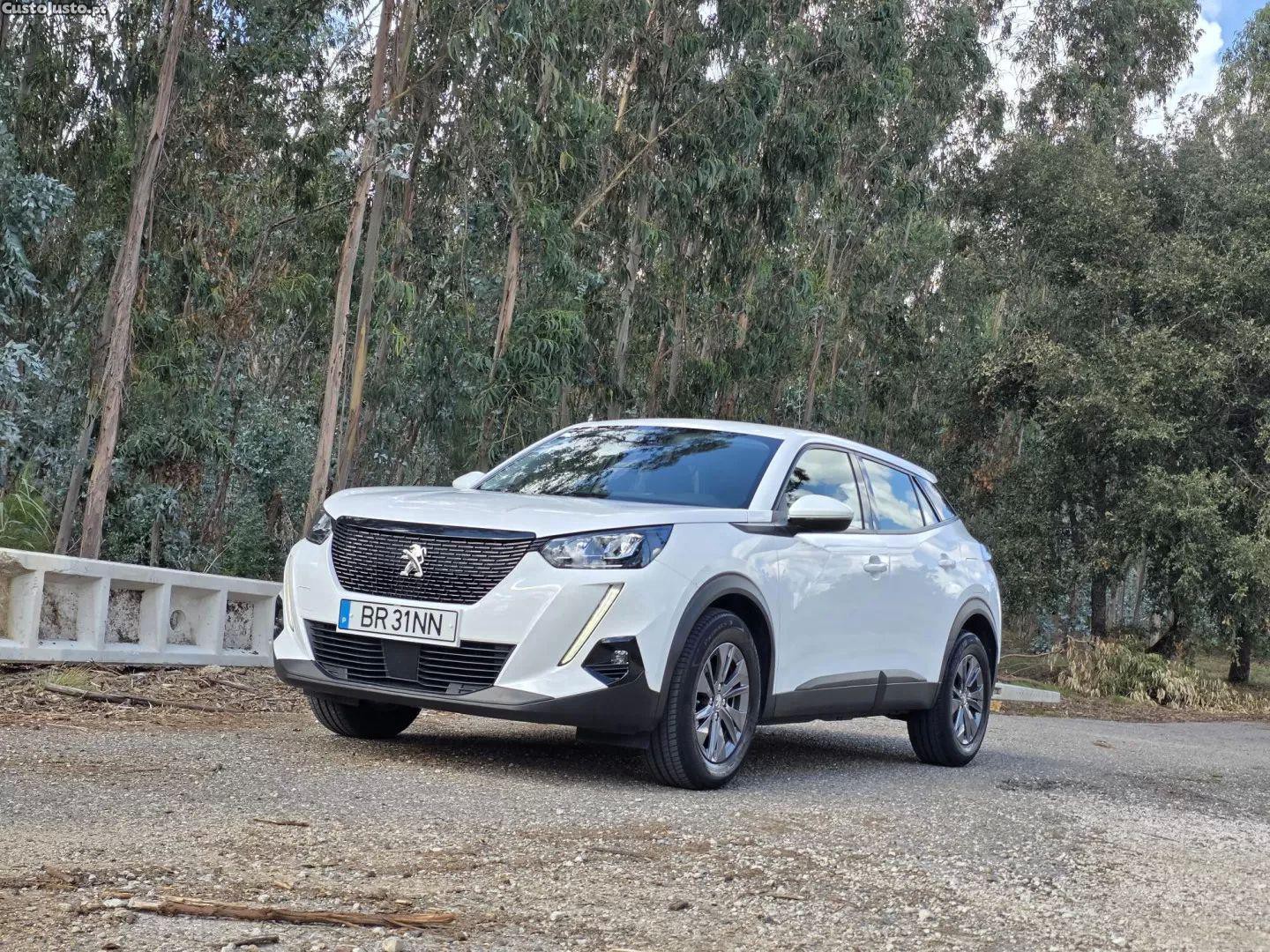 Peugeot 2008 1.2 puretech active — fotografia 4