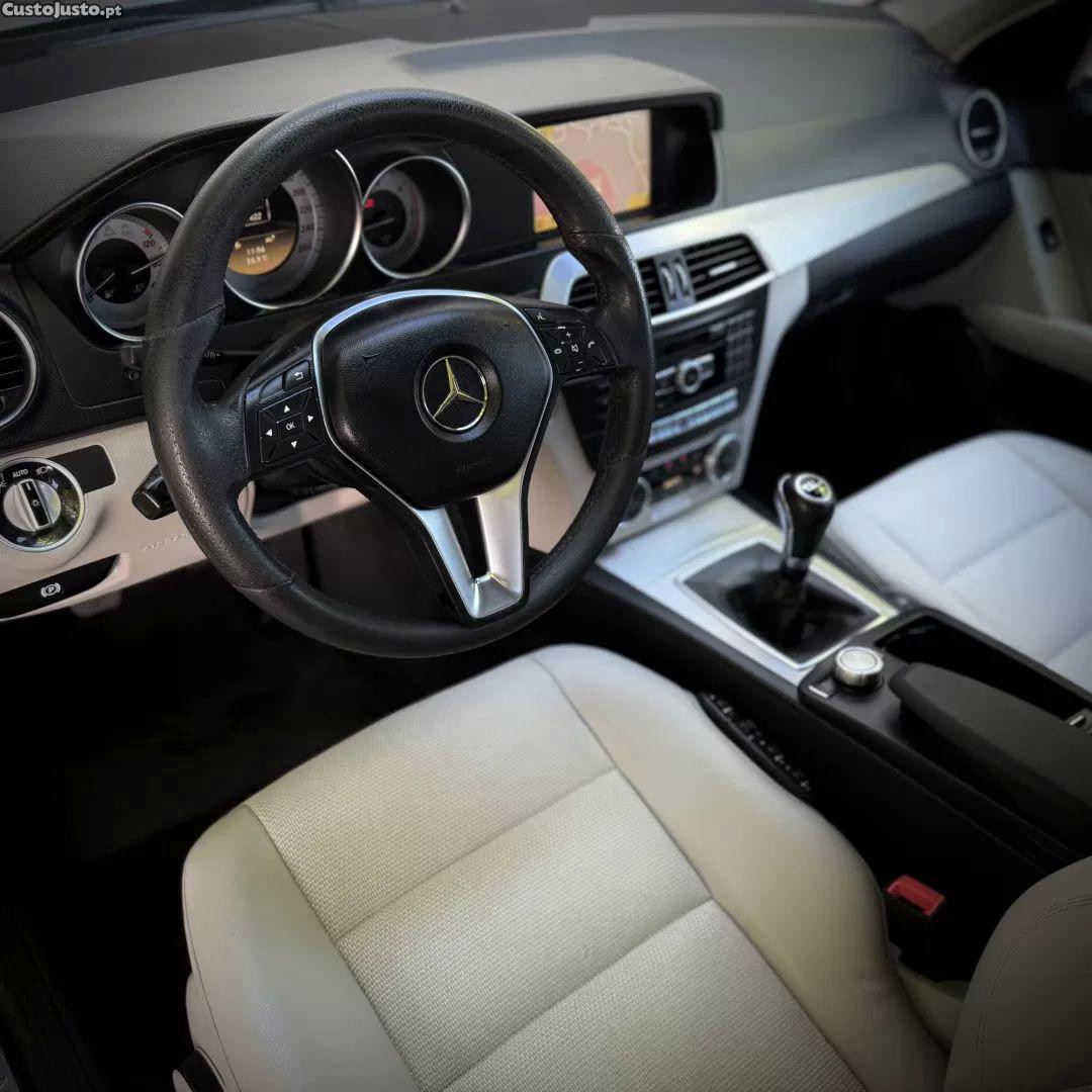 Mercedes-Benz C 200 Station cdi dpf (blueefficiency) avantgarde - 11 — photo 5