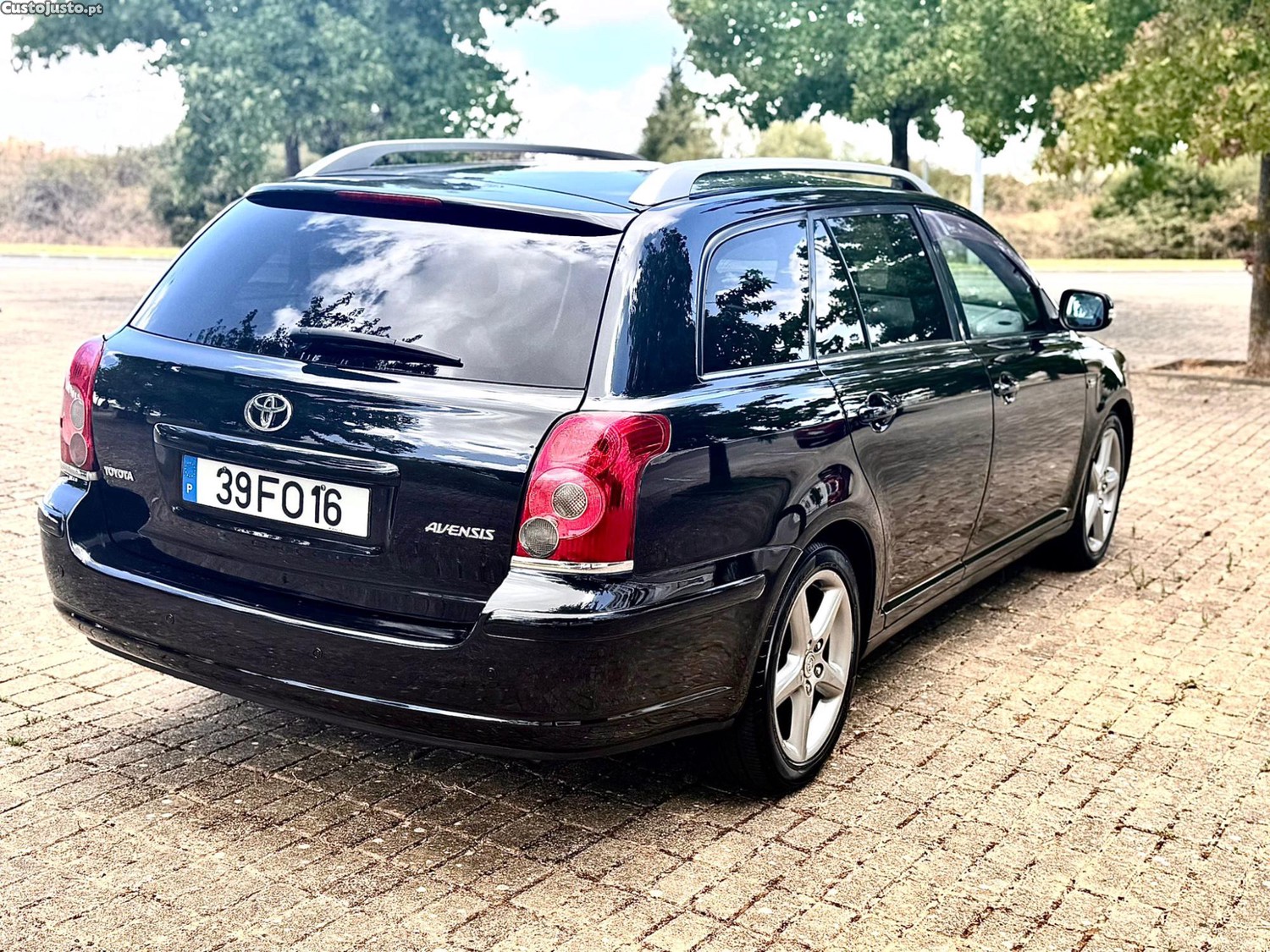 Toyota Avensis 2.2 D4D D-CAT - 08 — photo 4