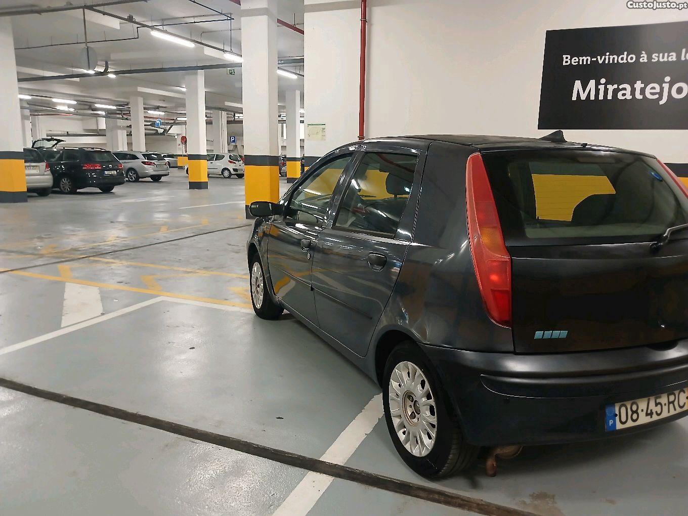 Fiat Punto 1.2 - 02 — photo 3