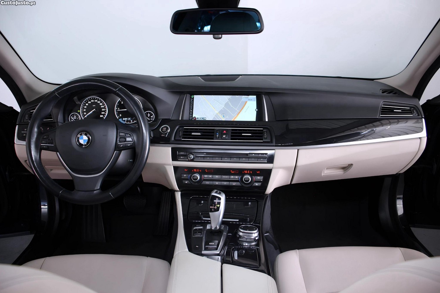 BMW 520 d Line Luxury Auto — fotografia 12