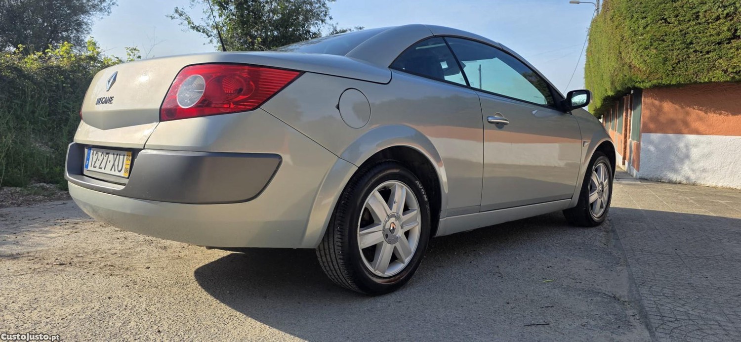 Renault Mégane 1.6 16V Dynamique — fotografia 7