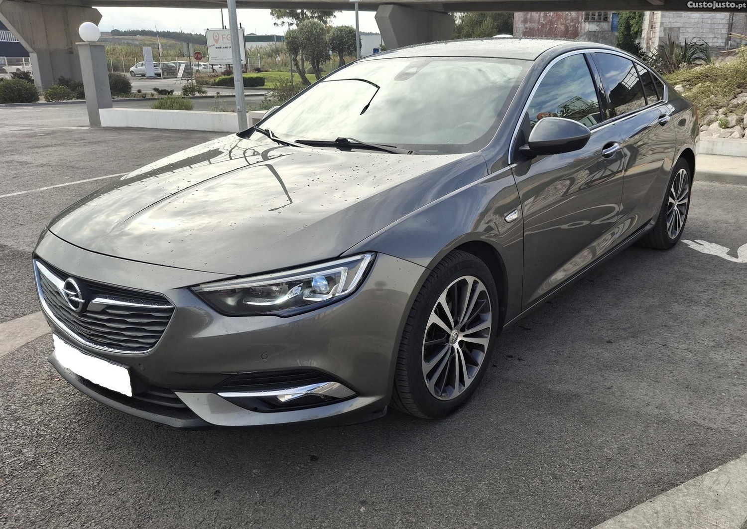 Opel Insignia 1.6 CDTI 136cv Ultimate - 19 — photo 2