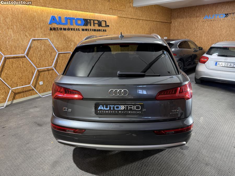 Audi Q5 2.0 TDi quattro S-li - 17 — photo 4