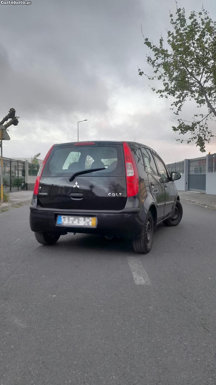 Mitsubishi Colt 1.1 - 08 — photo 3
