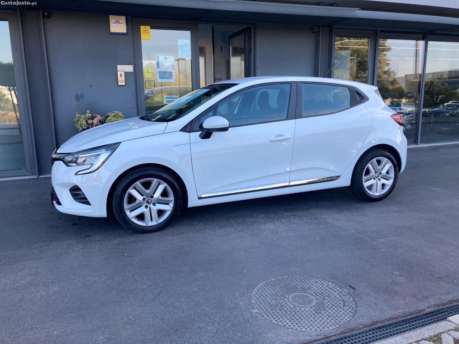 Renault Clio TCe 100 BUSINESS EDI - 20 — photo 5