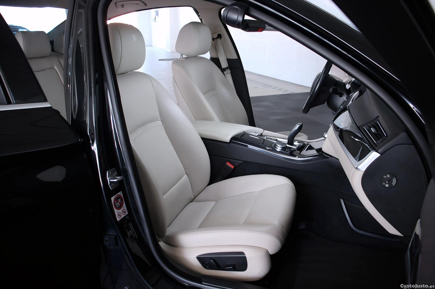 BMW 520 d Line Luxury Auto — fotografia 8