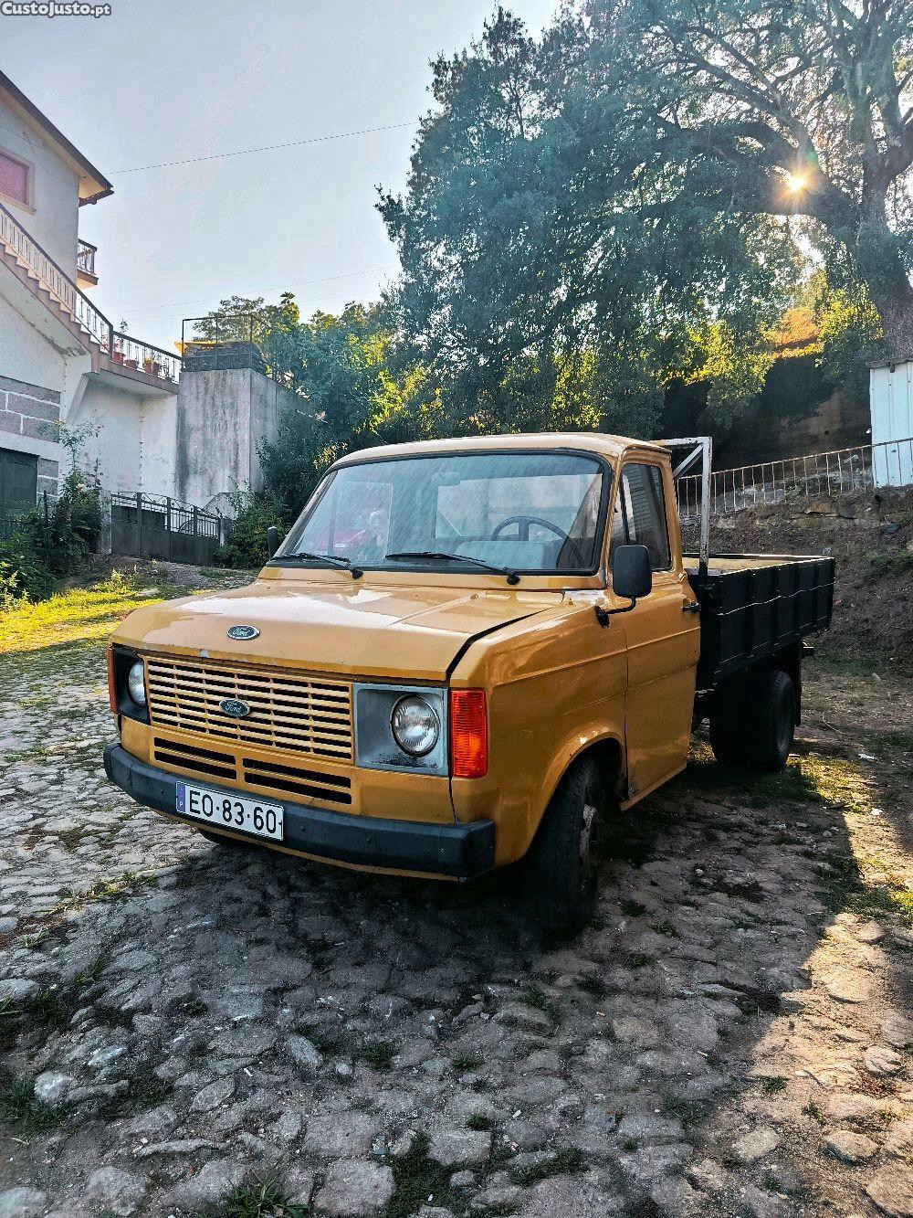 Ford Transit MK2 2.4D — photo 2
