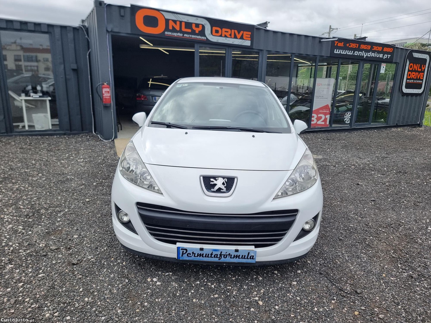Peugeot 207 1.6 HDI — fotografia 16