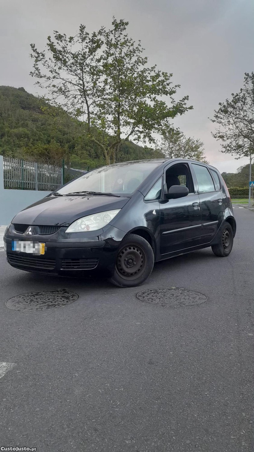Mitsubishi Colt 1.1 - 08 — photo 4