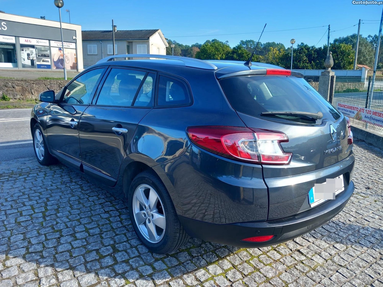 Renault Mégane 1.5DCI - 10 — photo 5