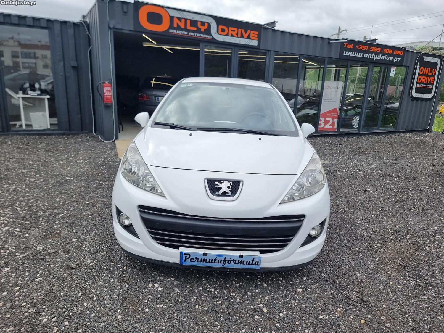 Peugeot 207 1.6 HDI — fotografia 2