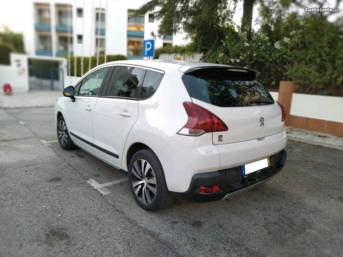 Peugeot 3008 2.0 HDi Hybrid4 — photo 3