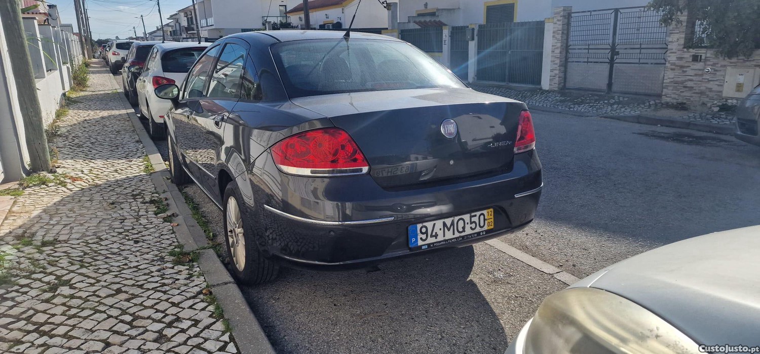 Fiat Linea 1.6 JTD — fotografia 6