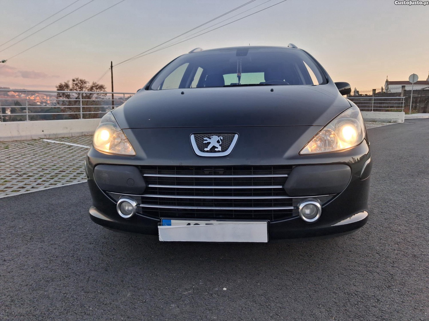 Peugeot 307 1.6 HDI Como NOVA 7 lugares — photo 2