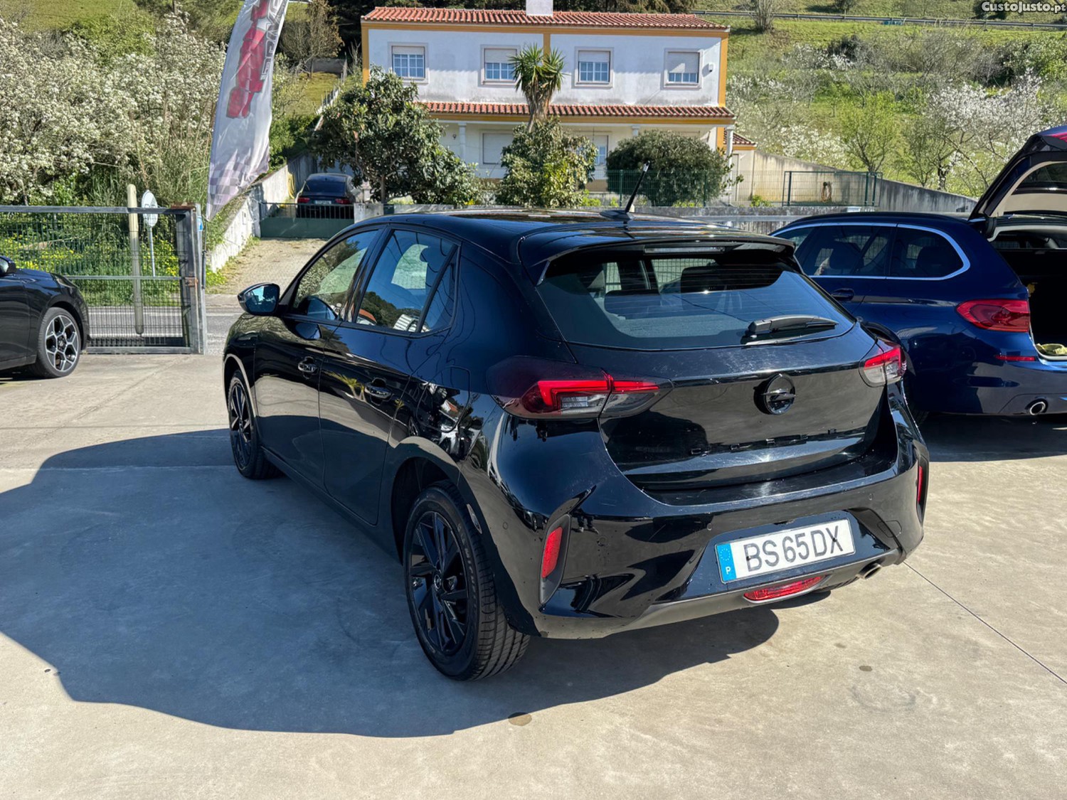 Opel Corsa GS — fotografia 9