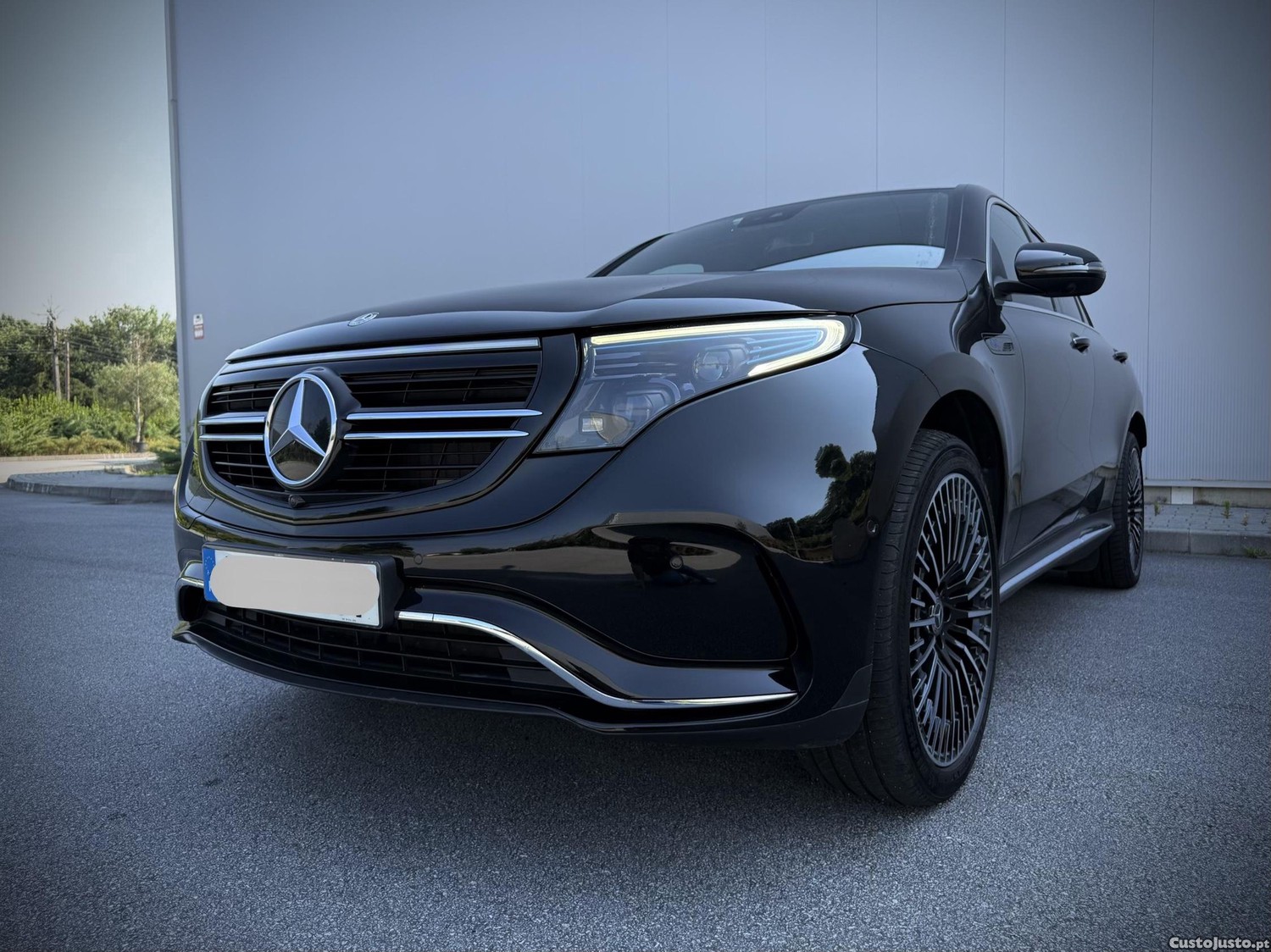 Mercedes-Benz EQC 4Matic AMG Line — fotografia 6