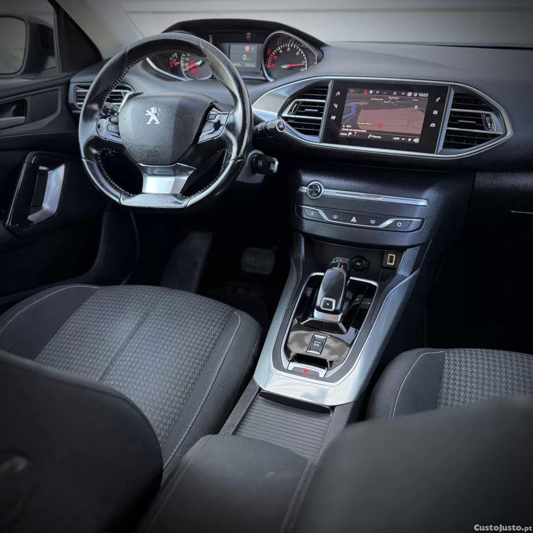 Peugeot 308 Bluehdi fap 130 eat8 stop & start active pack - 19 — photo 3