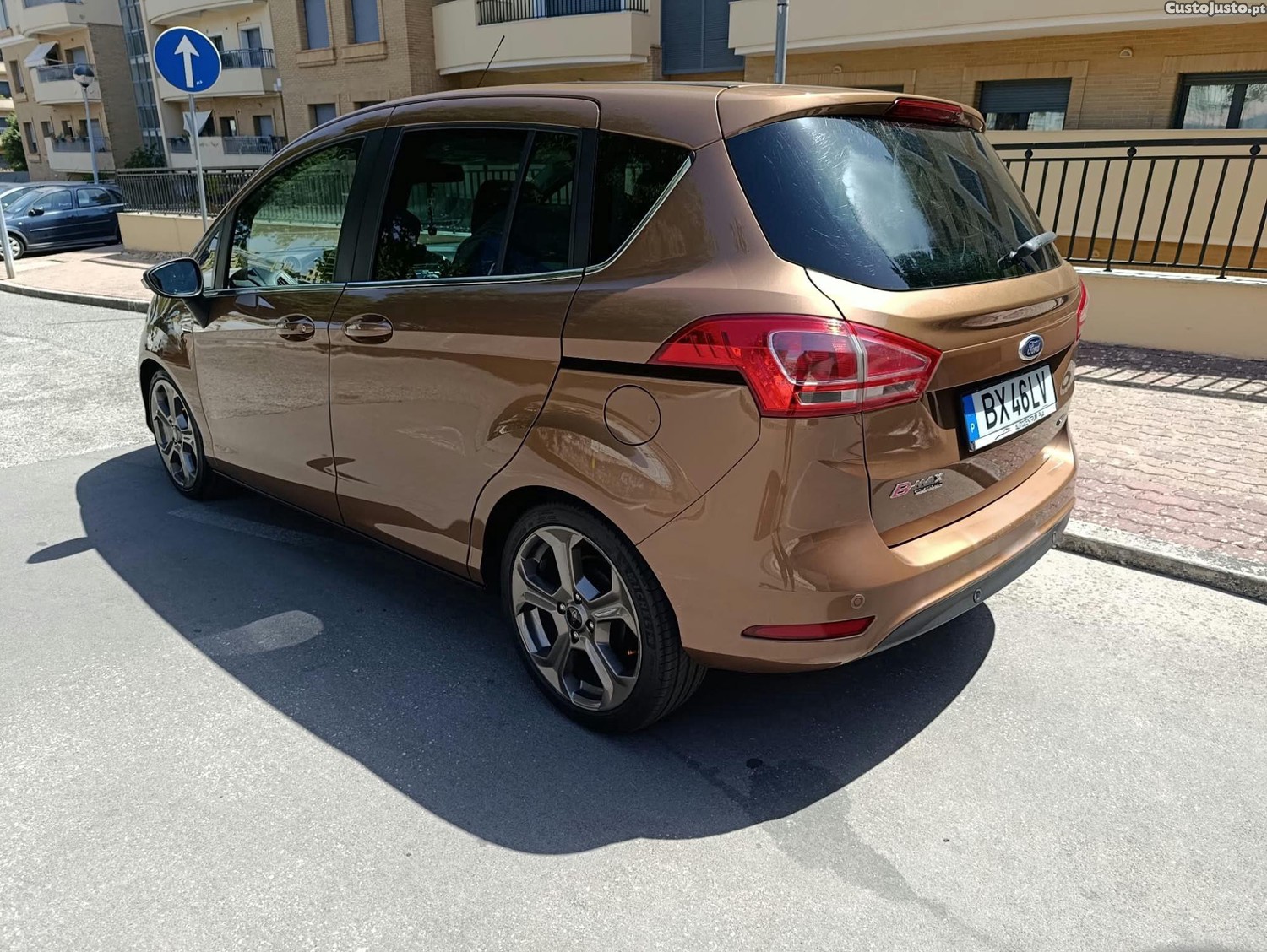 Ford B-Max Titanium - 12 — photo 4