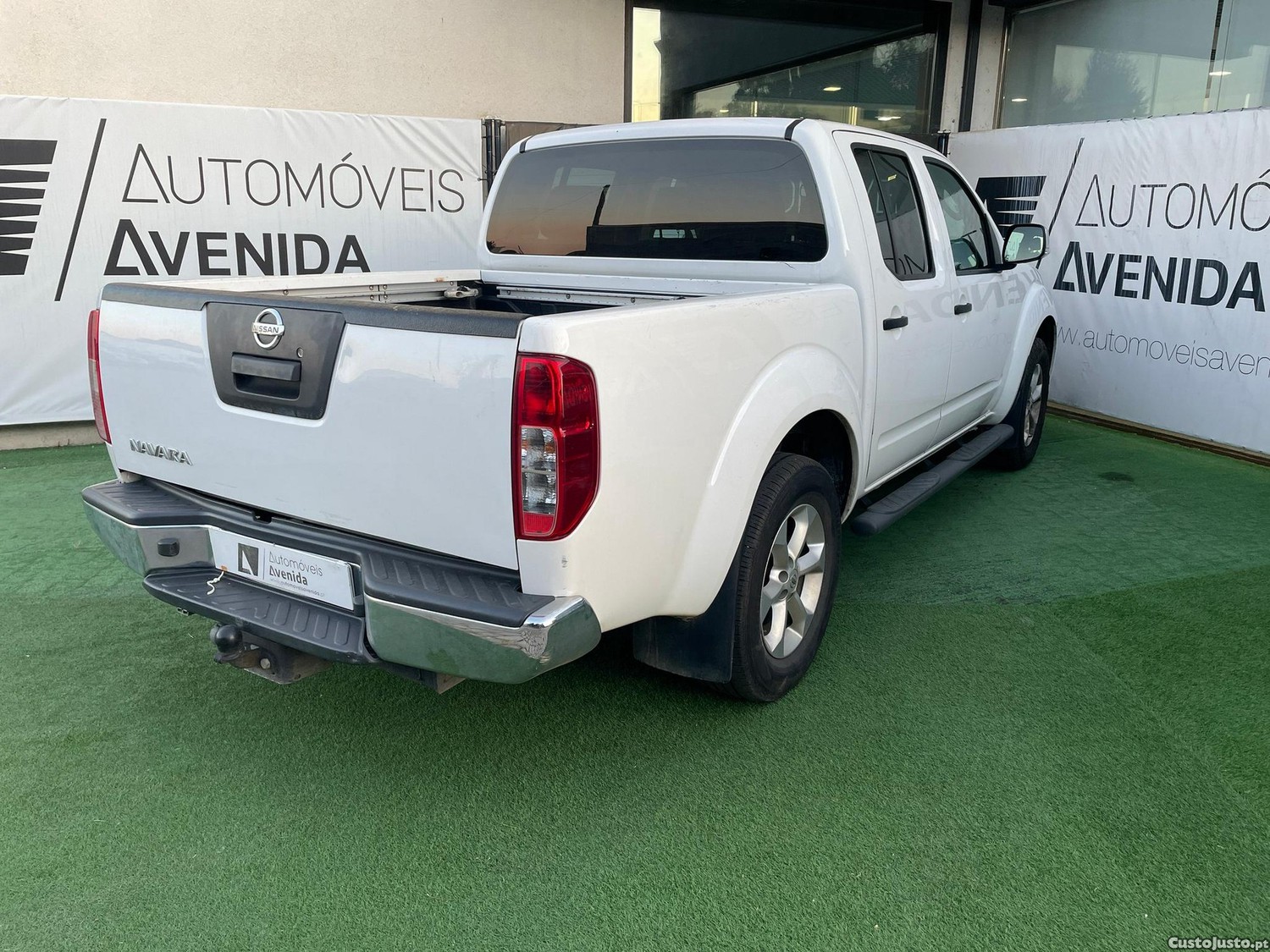 Nissan Navara 2.5 dCi CD LE 4WD - 14 foto 5
