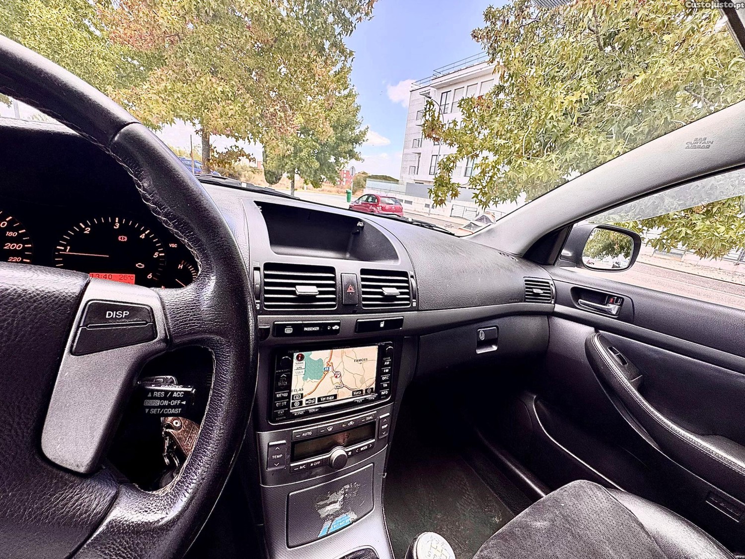 Toyota Avensis 2.2 D4D D-CAT - 08 — photo 5