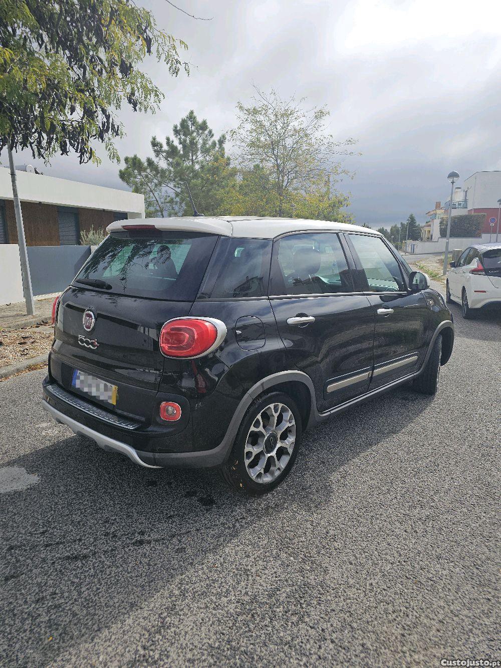 Fiat 500L Trekking - 15 — photo 4