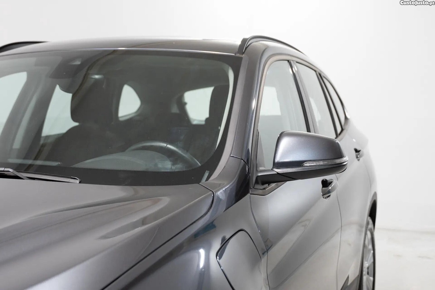 BMW X1 25 e xDrive Corporate Edition - 21 — photo 5