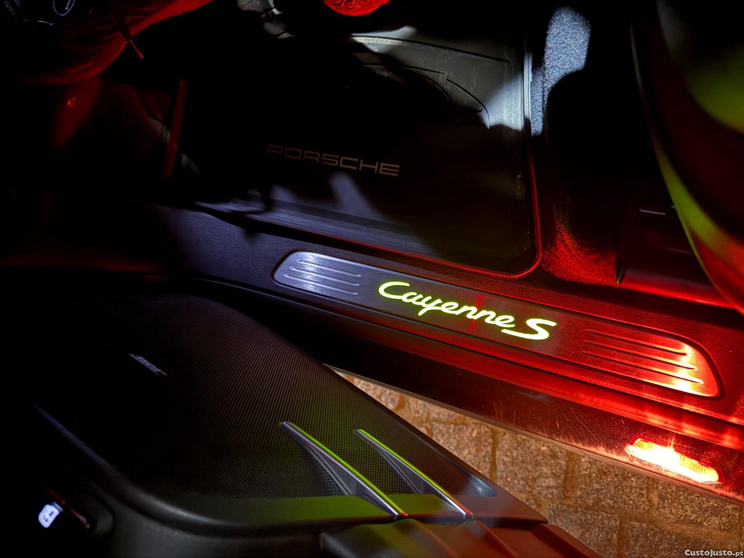 Porsche Cayenne E-Hybrid - 16 — photo 2