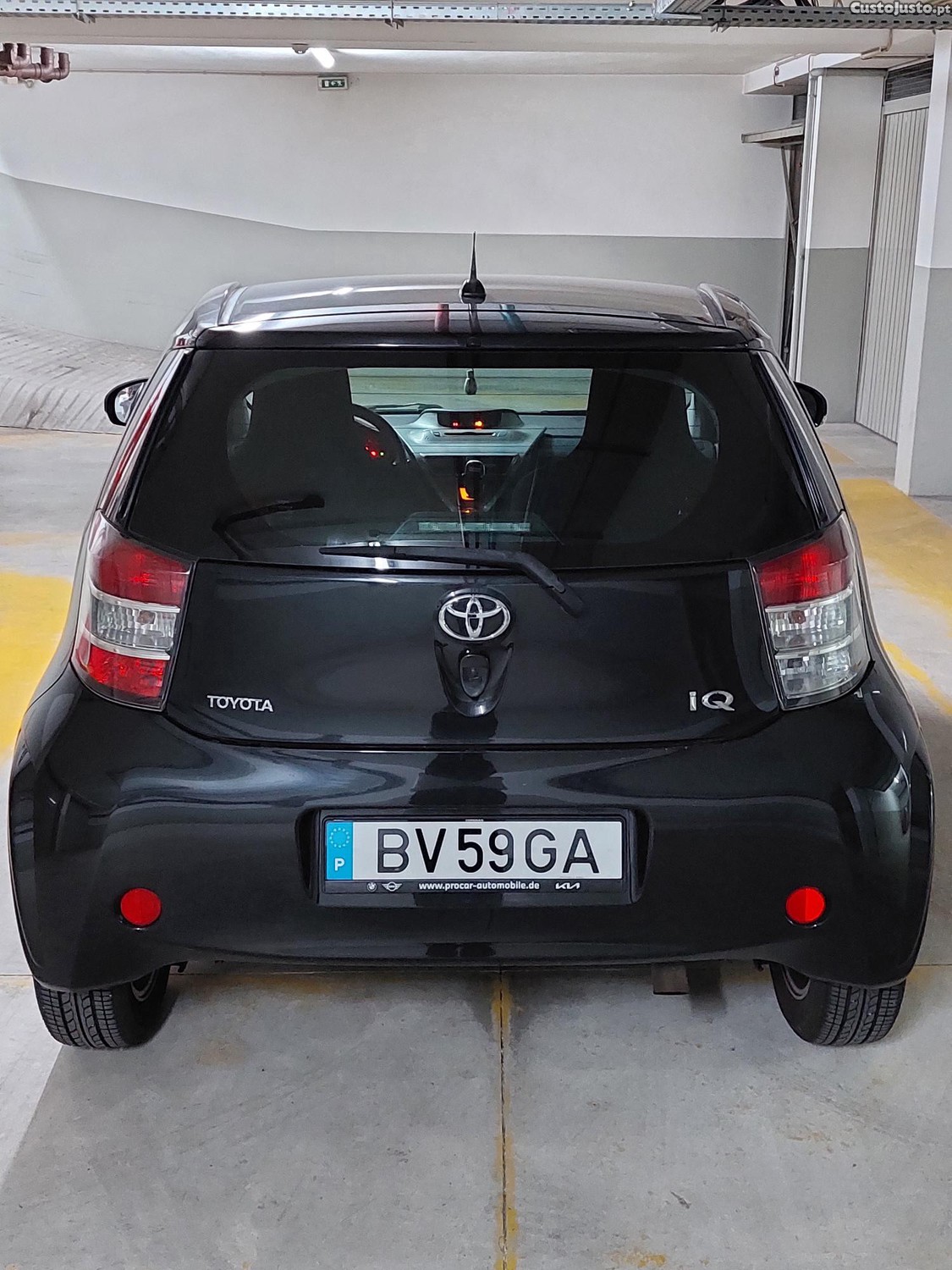 Toyota iQ 1.33 VVT-i - 98 CV — fotografia 5