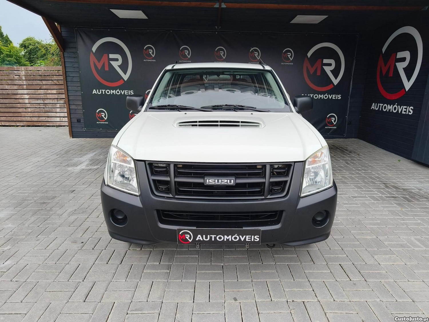 Isuzu D-Max 2.5 DTi CD 2WD LS CM — fotografia 28