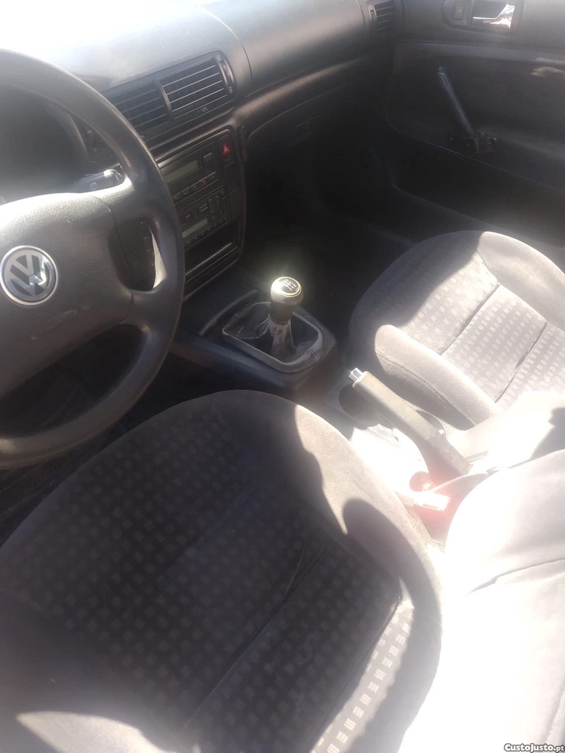 Volkswagen Passat 1.9 tdi,130cv,bom estado,barata!!! — fotografia 3