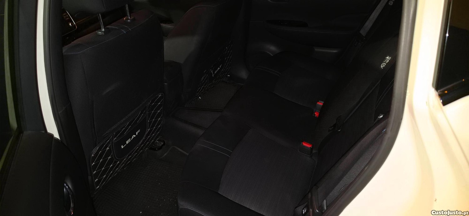 Nissan Leaf N-Connecta 40Kw — fotografia 5