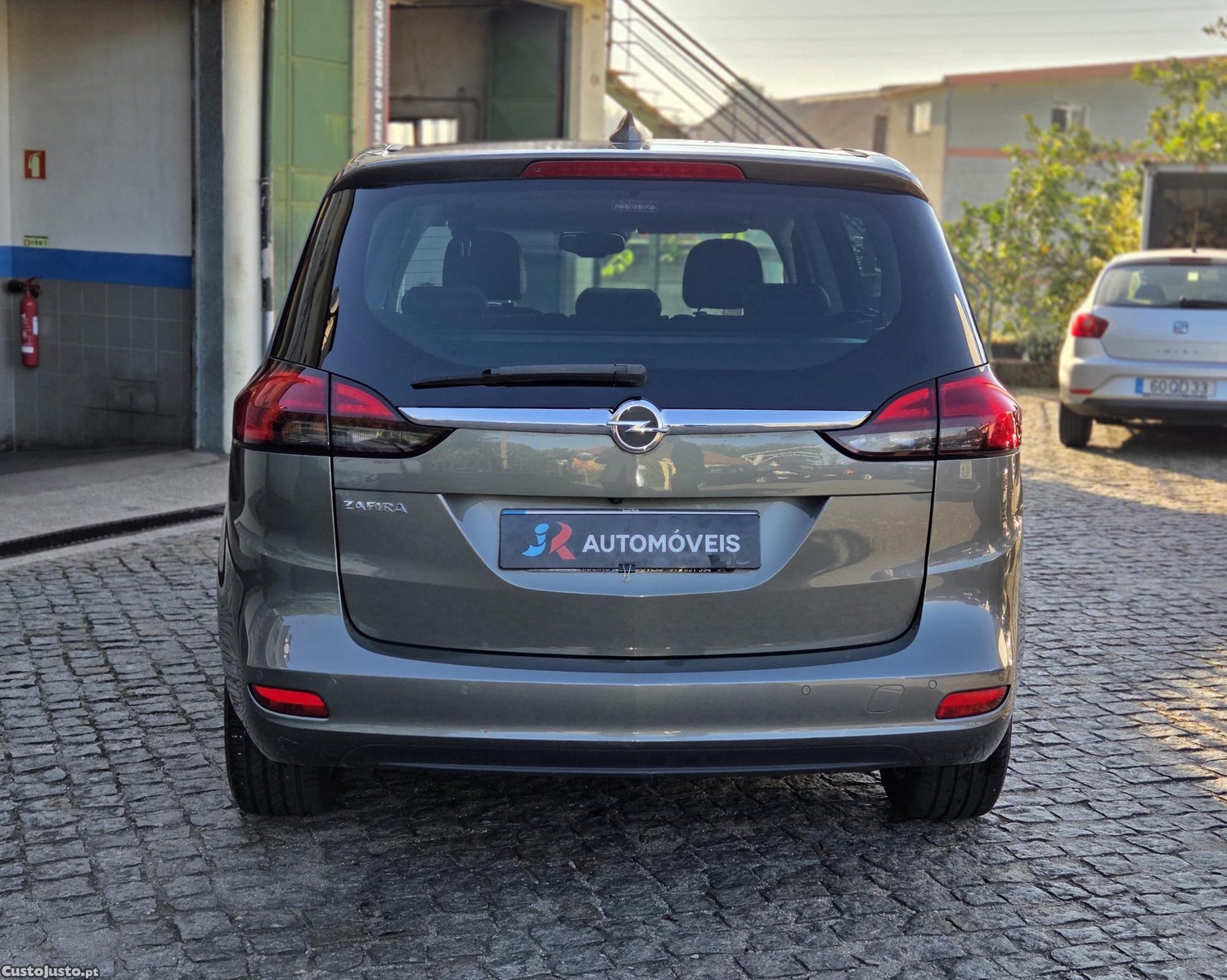 Opel Zafira 1.6 CDTi Innovation S/S - 7 LUGARES - 17 — photo 4