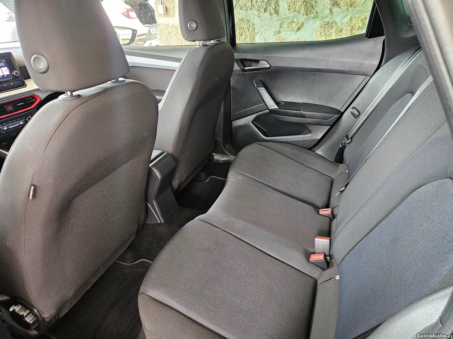 SEAT Arona 1.0 TSI FR — fotografia 6