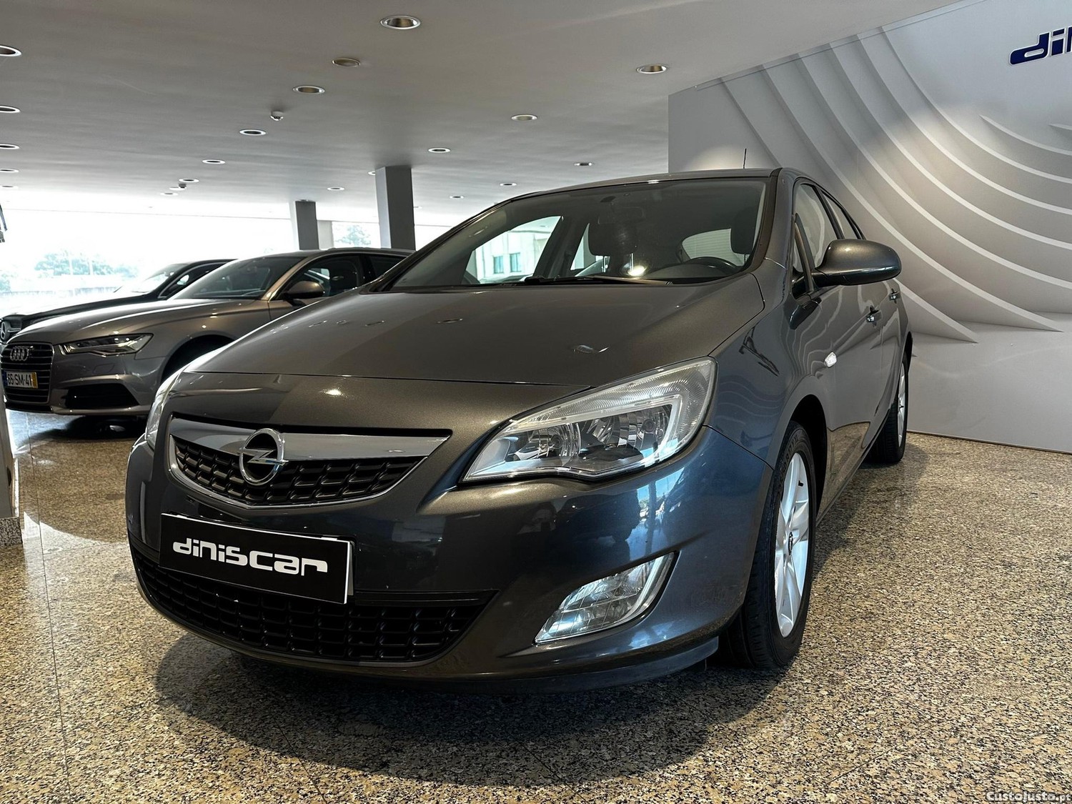 Opel Astra 1.7 CDTi Enjoy Start/Stop - 10 — photo 3