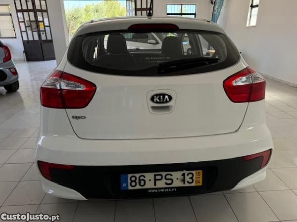 Kia Rio 1.2 CVVT IN TOWN - 15 — photo 4