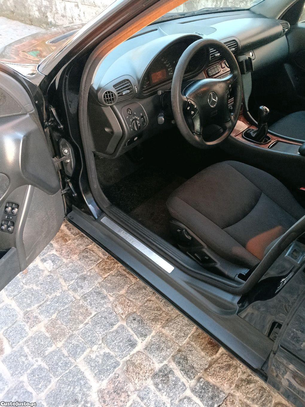 Mercedes-Benz C 220 classic — photo 3