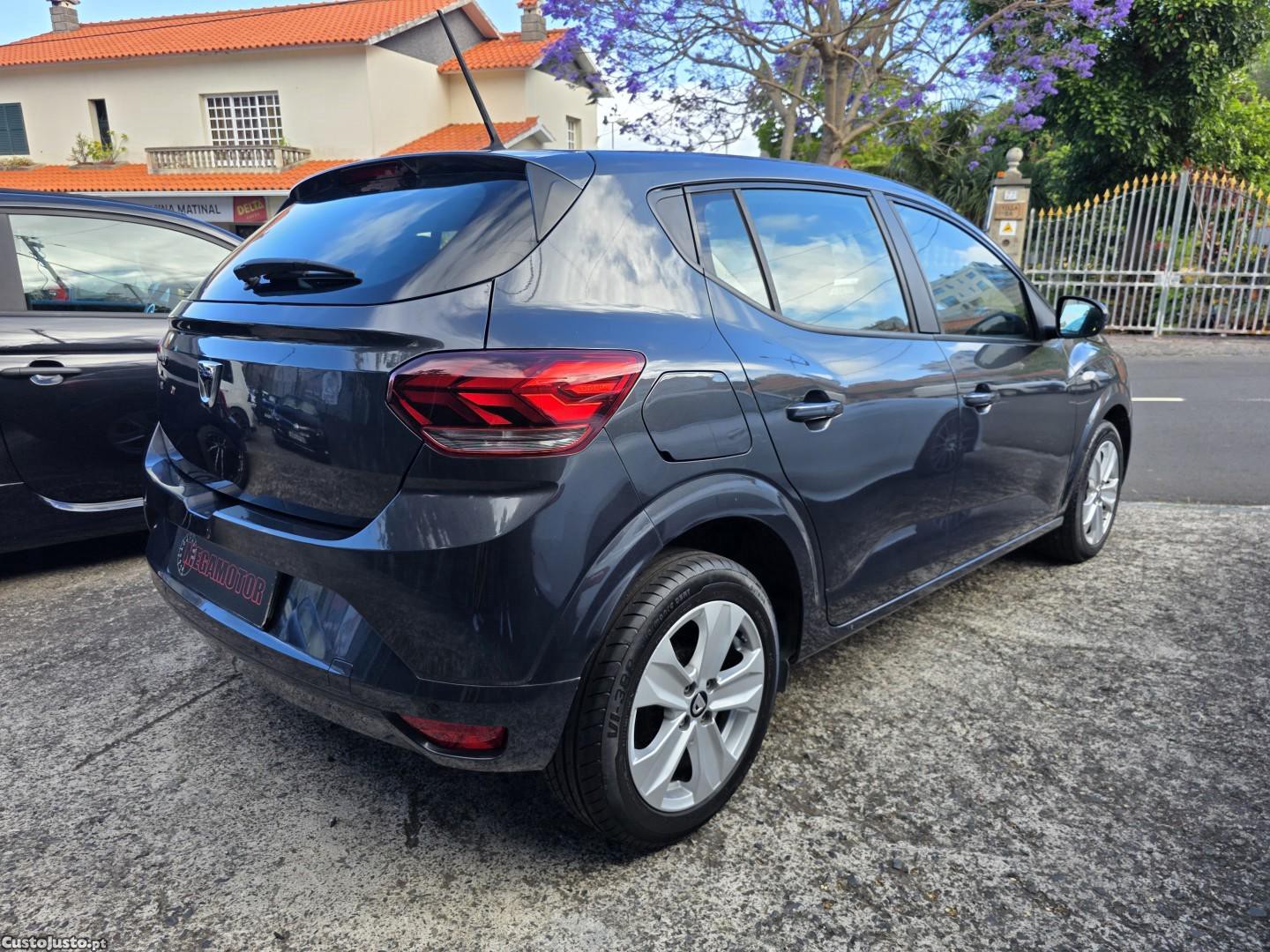 Dacia Sandero 1.0 TCe Comfort - 21 — photo 3