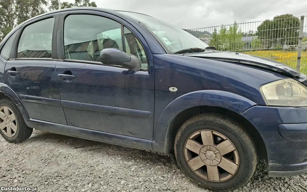 Citroën C3 1.1 i (44 kW / 60 cv) [02.2002 - 12.2009] - 02 — photo 3