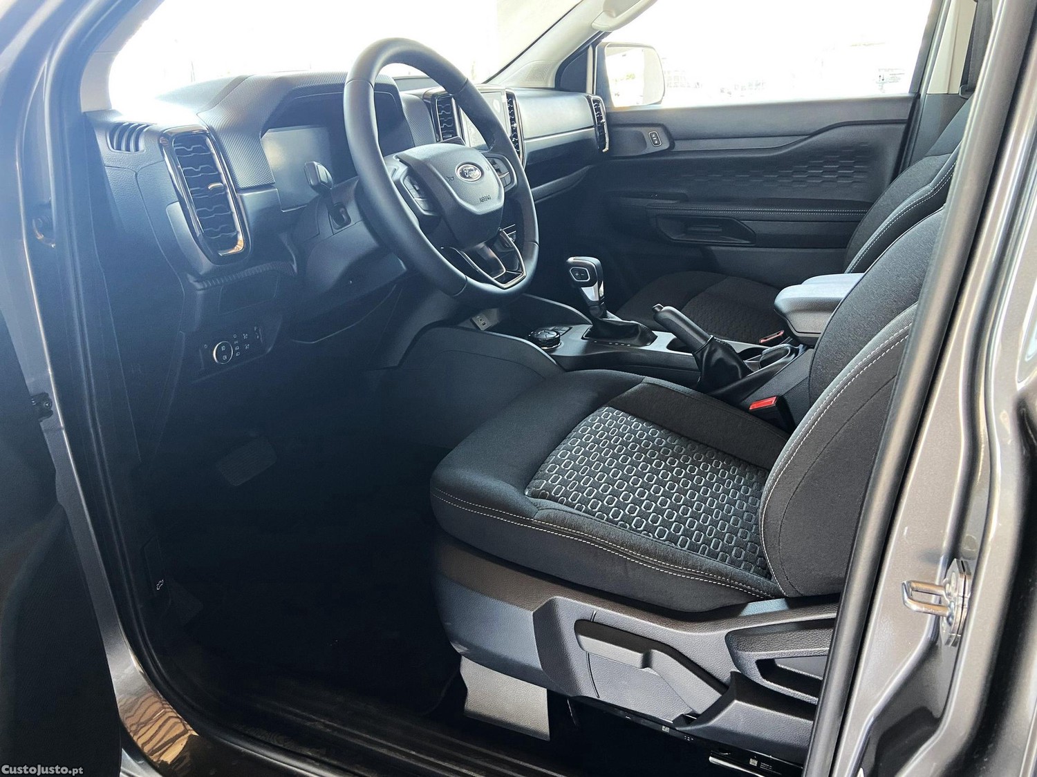 Ford Ranger 2.0 EcoBlue CD XLT 4WD Aut. — fotografia 6