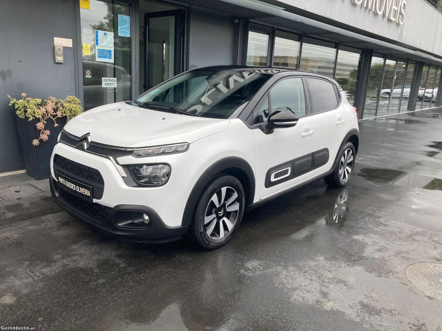 Citroën C3 Pure Tech S&S Shine — photo 3