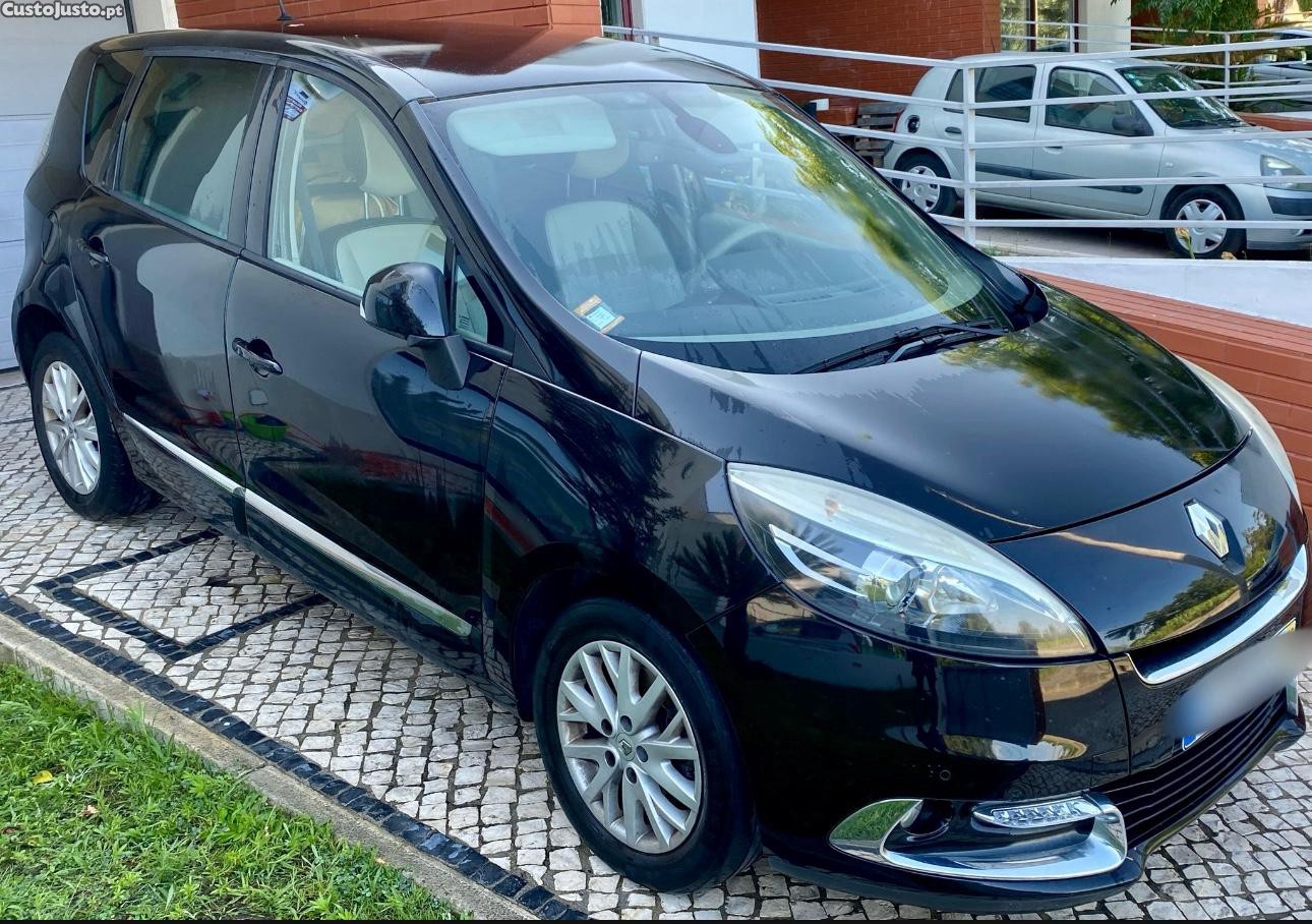 Renault Scénic 1.5 dCi — fotografia 6