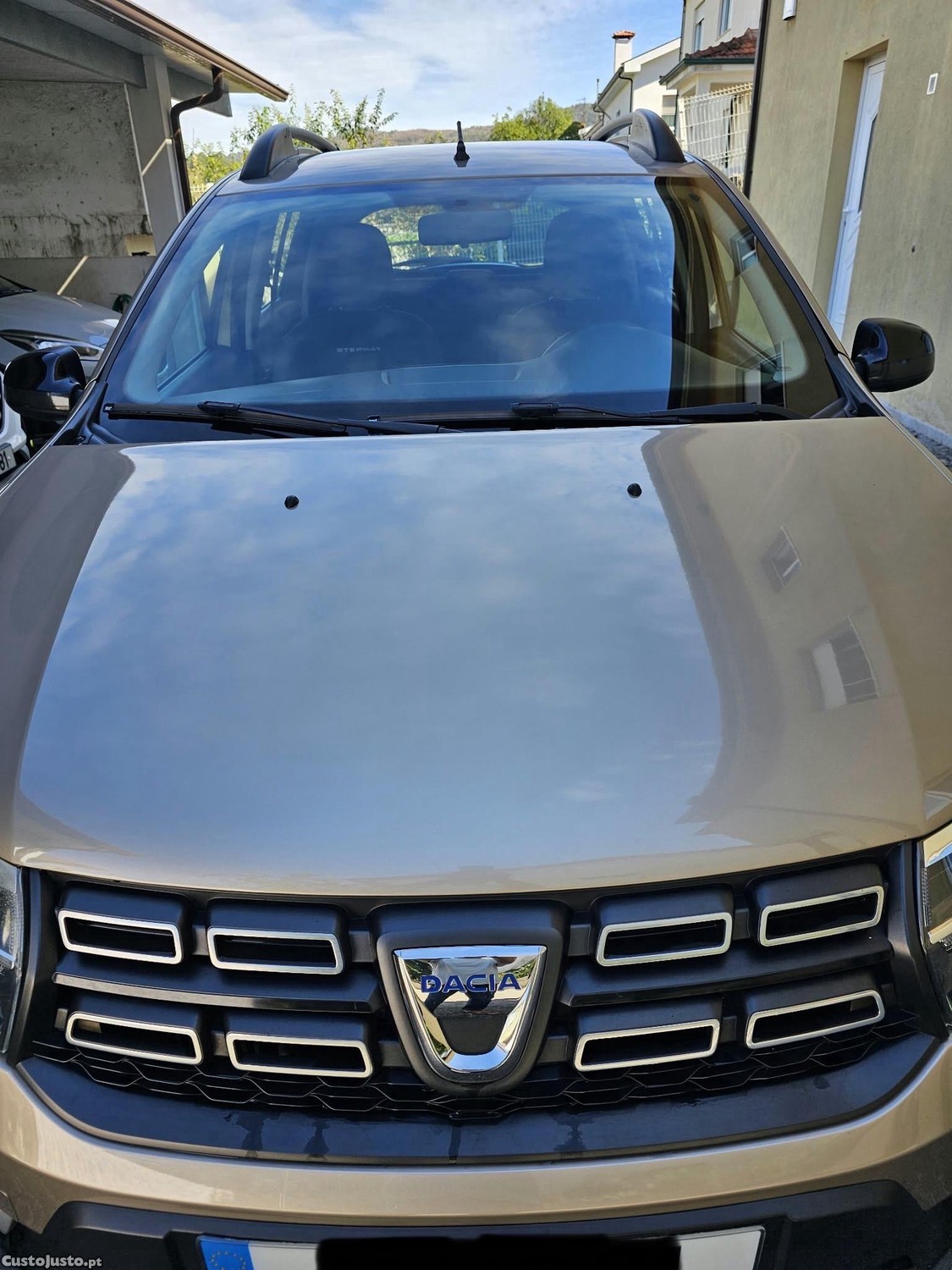 Dacia Sandero Stepway - 18 — photo 3