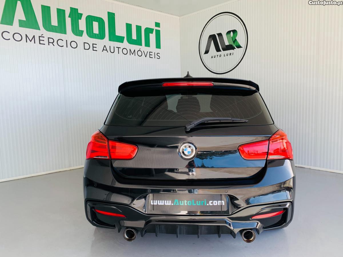 BMW 116 d Pack M Auto - 18 foto 3