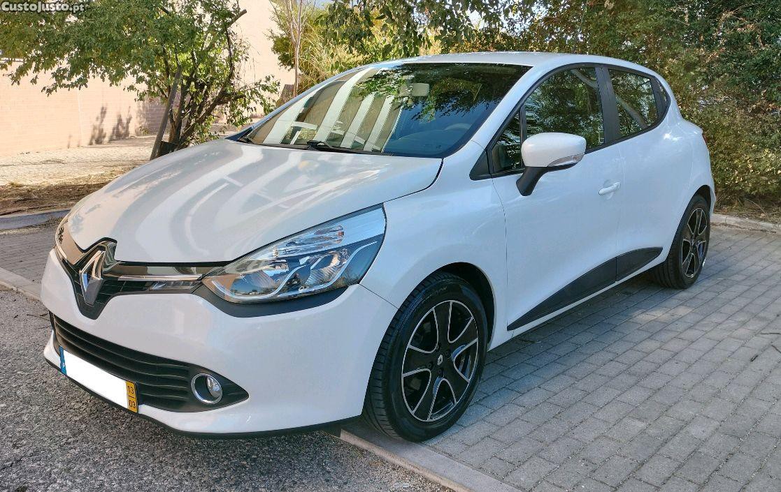 Renault Clio IV 0.9 TCe - 13 — photo 3