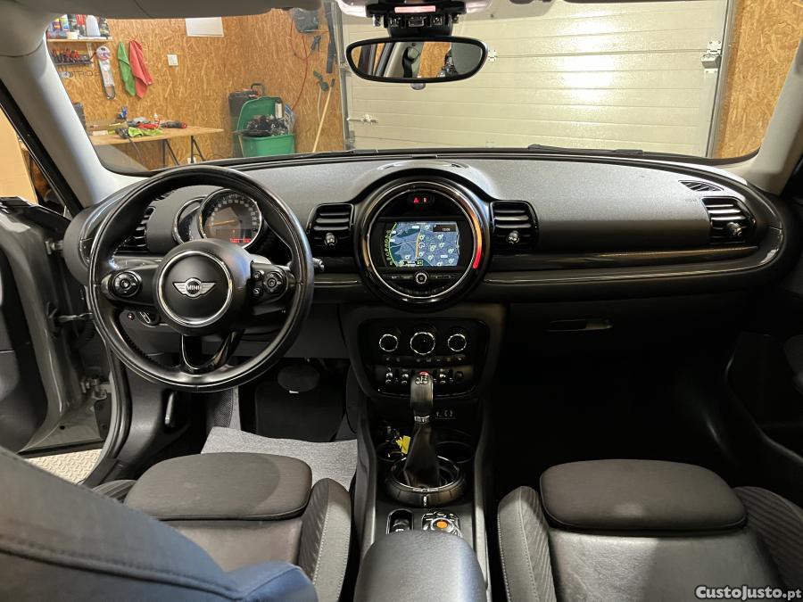 MINI Clubman Cooper D Auto — fotografia 7