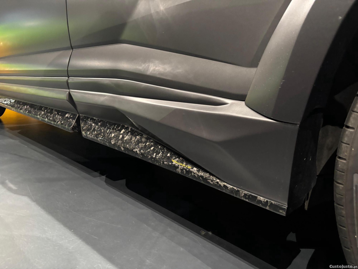 Lamborghini Urus A - 21 foto 3