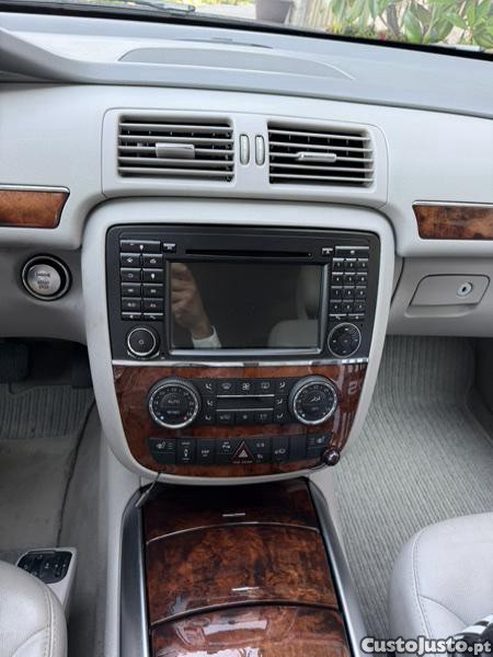 Mercedes-Benz R 320 Sport — fotografia 6