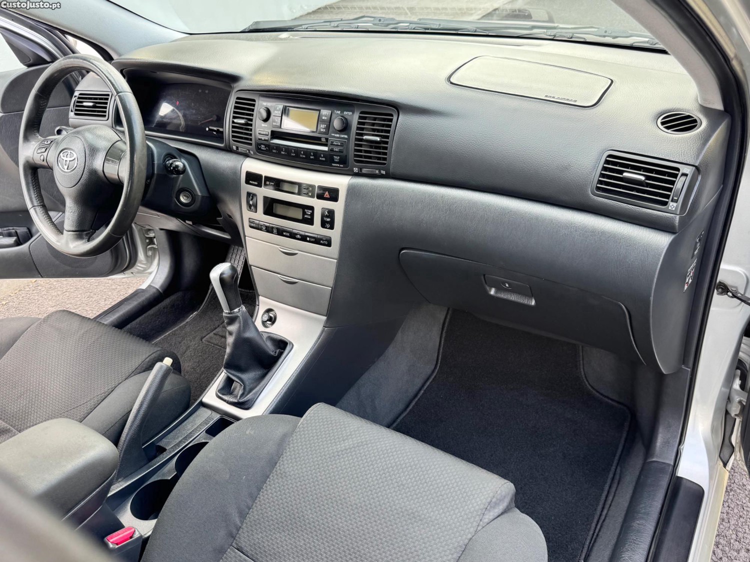 Toyota Corolla 1.4 D4D 90CV Rigorosamente Novo - 06 — photo 4